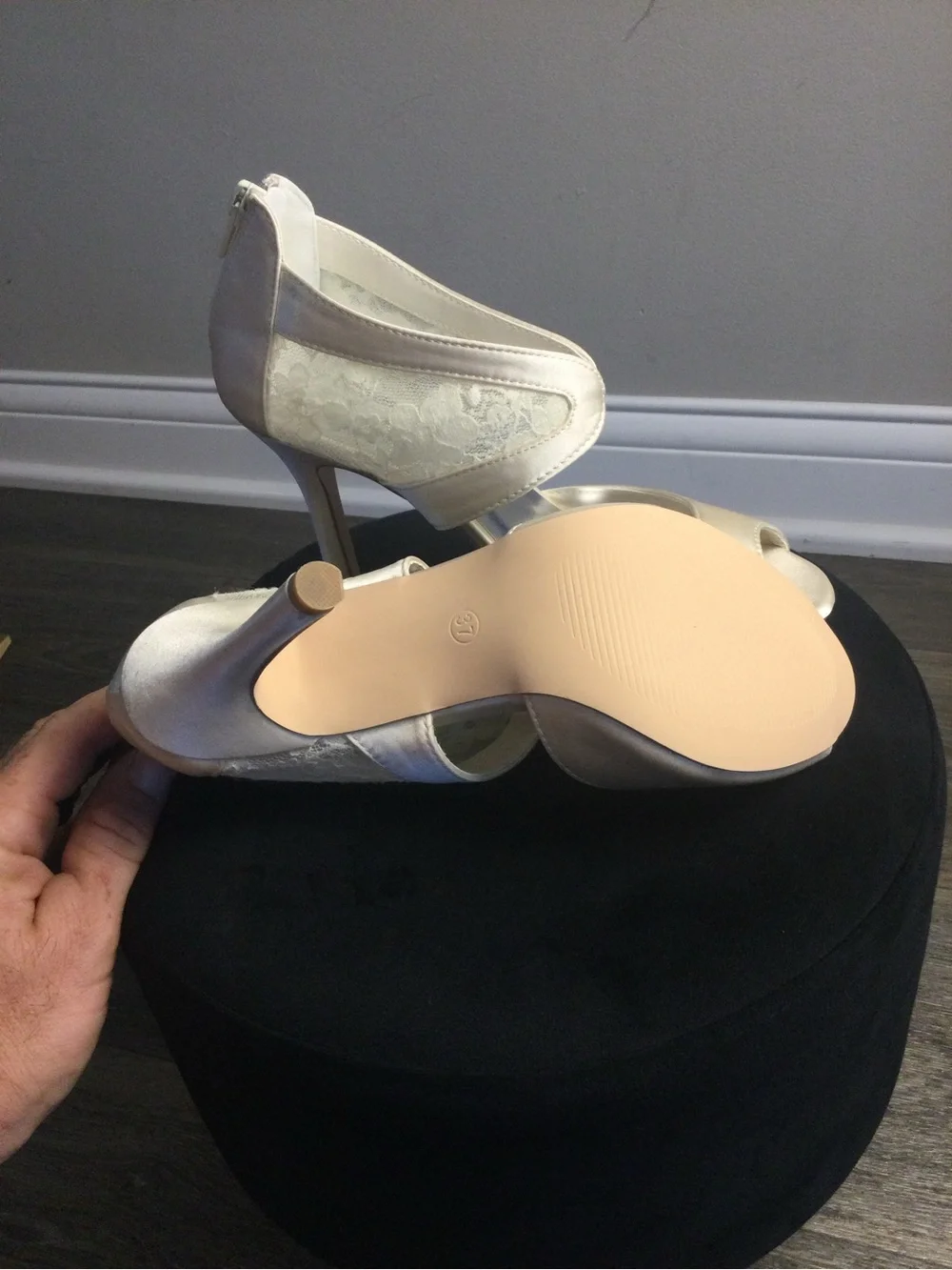 JiaJia chic ivory